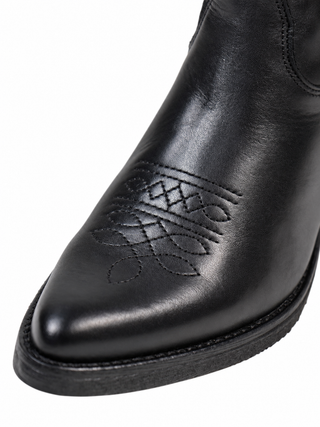 Clara Leather Black Low