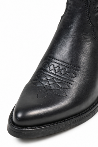 Mia Leather Black Medium