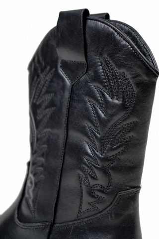 Mia Leather Black Medium