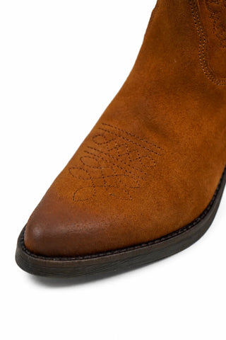 Clara Suede Camel Low